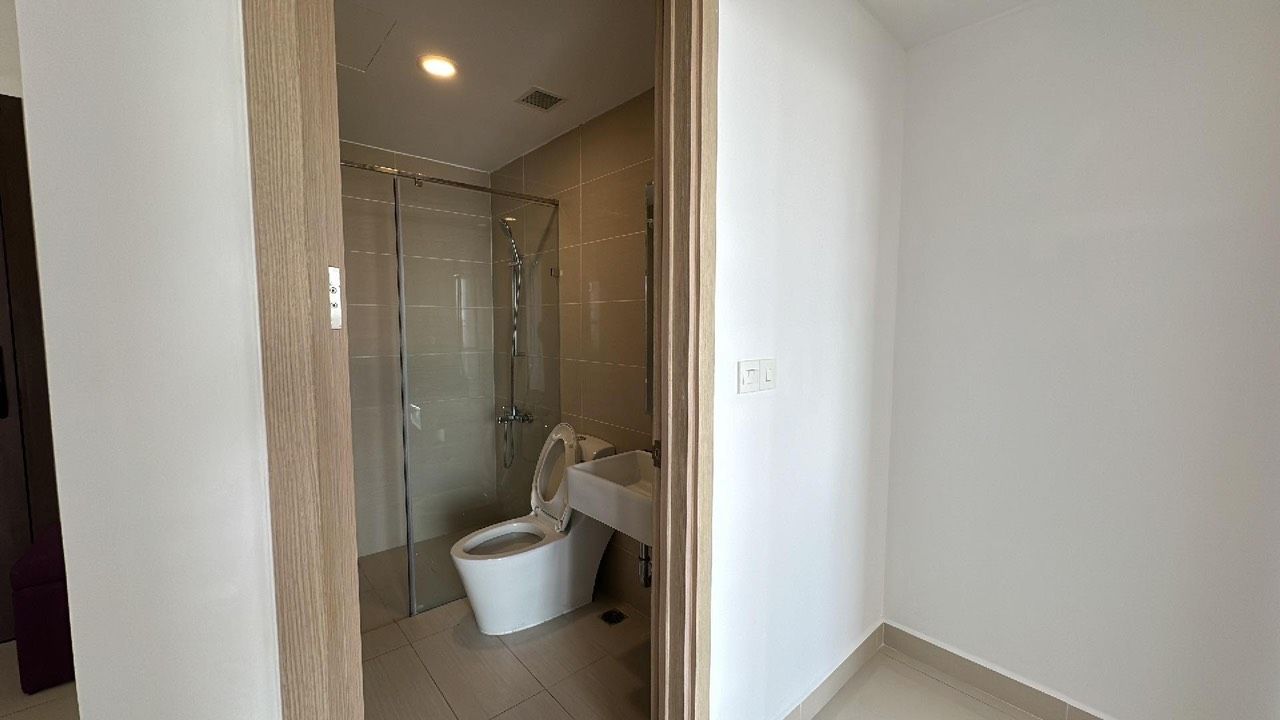 Cho thuê Newton, 38 Trương Quốc Dung, 75m2, 2PN, NTDD 16 triệu/tháng, LH 0932 742 ***