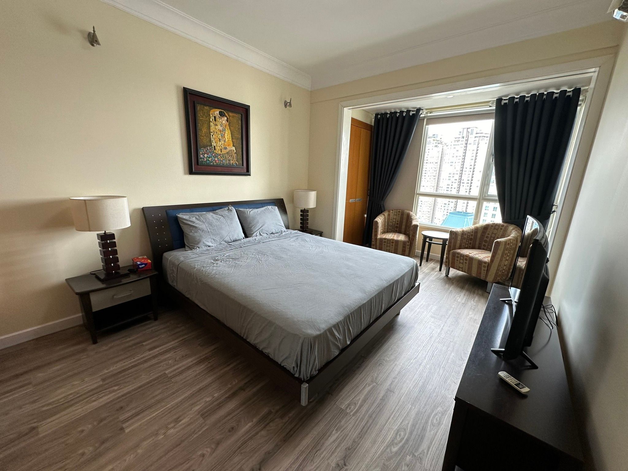 Cần bán căn hộ penthouse The Manor 1, view đẹp, nội thất cao cấp. Giá bán 15 tỷ giá thật 0902 663 ***