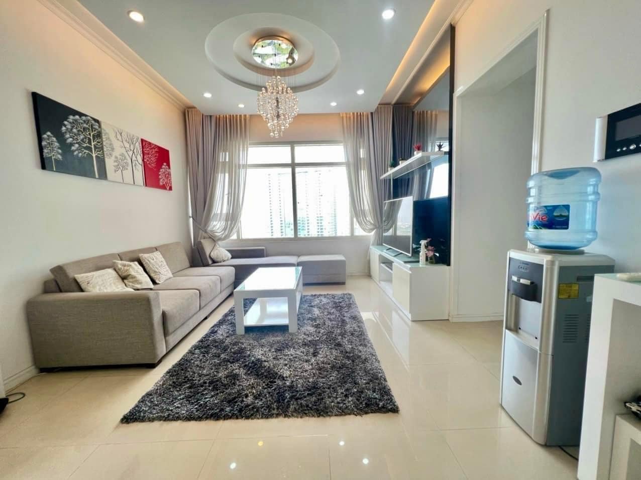 Hải Yến 0963 775 *** - cho thuê căn hộ dịch vụ ngắn ngày tại Saigon Pearl