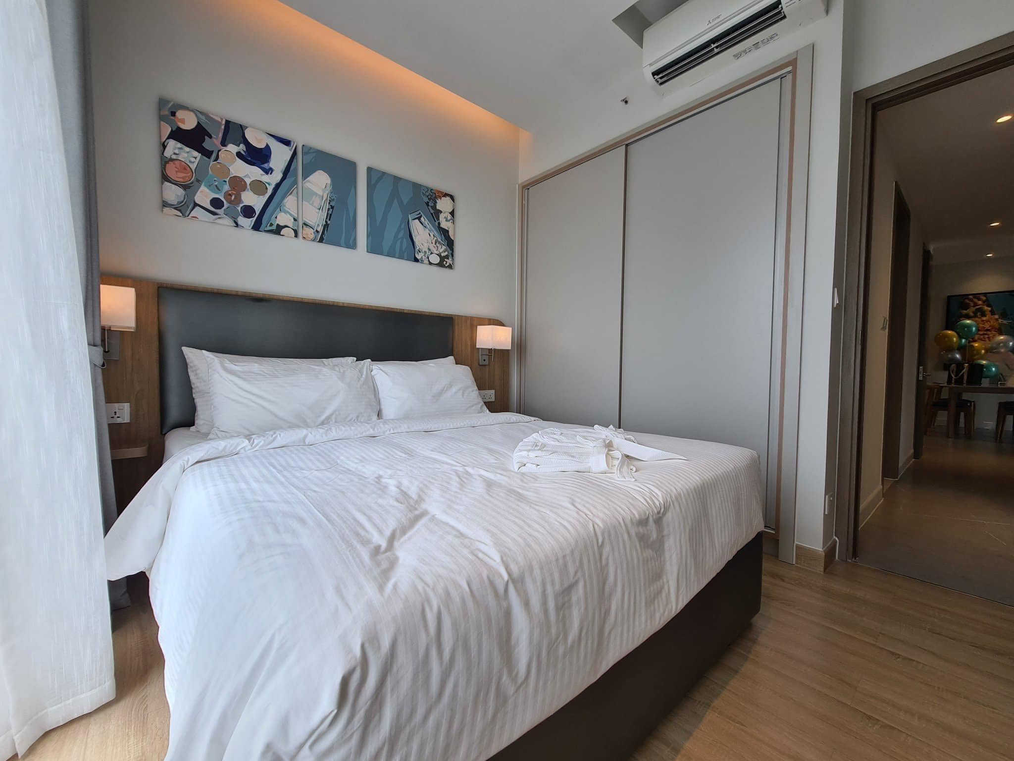 Cần cho thuê gấp, giá quá rẻ Terra Royal, Quận 3, (1P - 2P - 3P) chỉ 12.5 tr/th. LH: 0899 389 ***