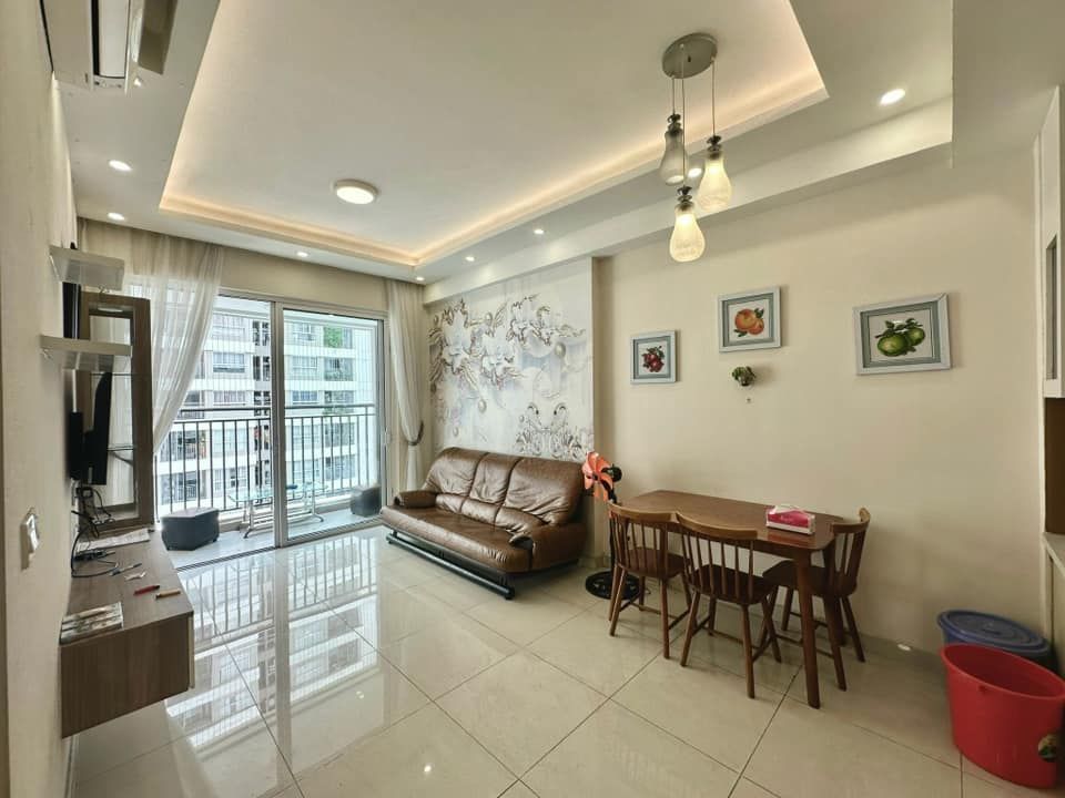 Chính chủ cần bán căn hộ Sunny Plaza Gò Vấp, 2PN 2WC DT 72m2 đã có sổ, view thành phố