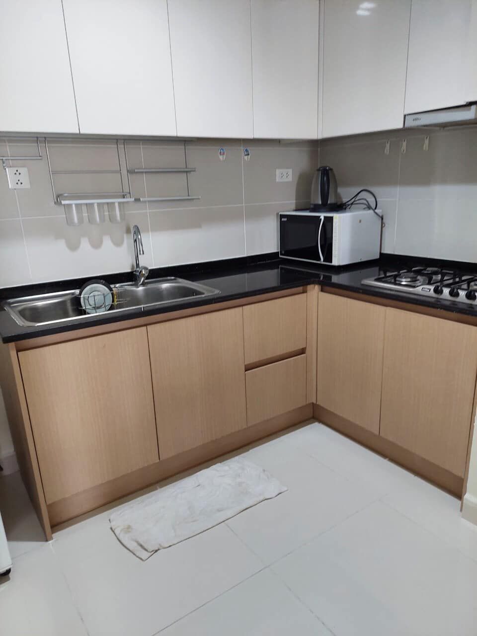 Bán căn full NT 1PN 60m2 ở The Eastern, ngay vòng xoay Liên Phường, Phú Hữu, Q9 giá rẻ nhất 1,95 tỷ