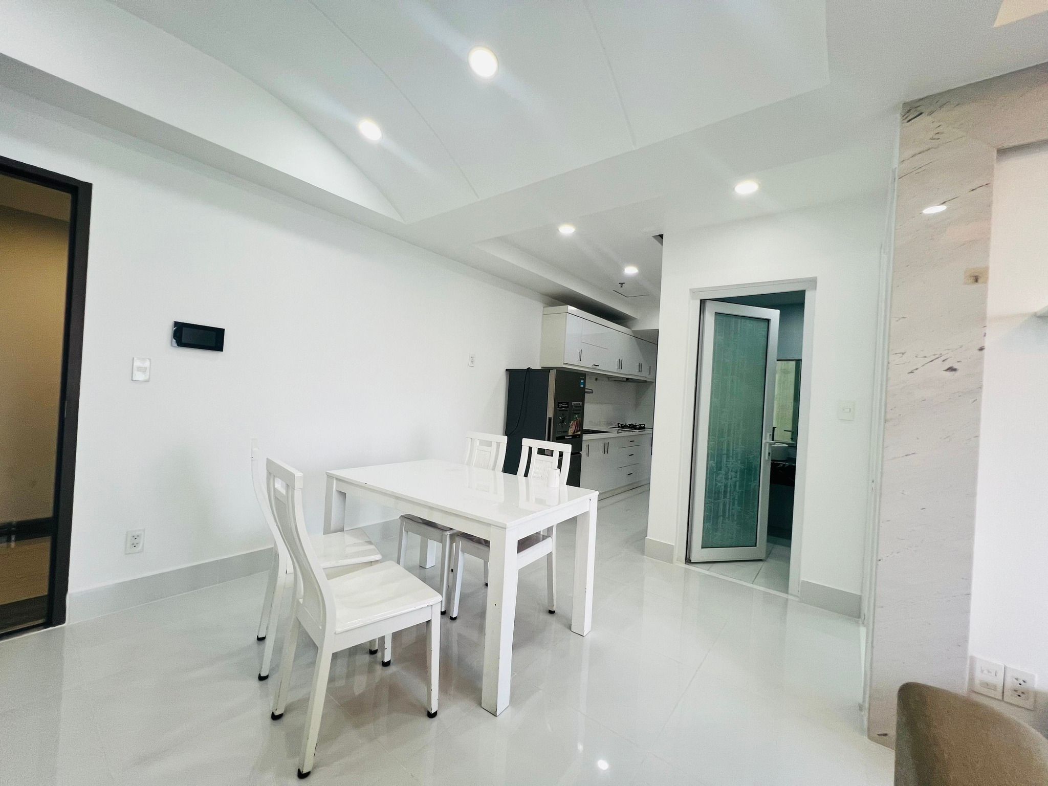 Phòng KD Q7 Riverside bán 2PN trục view đẹp giá linh hoạt, gặp chủ nhà trực tiếp 0911 850 ***