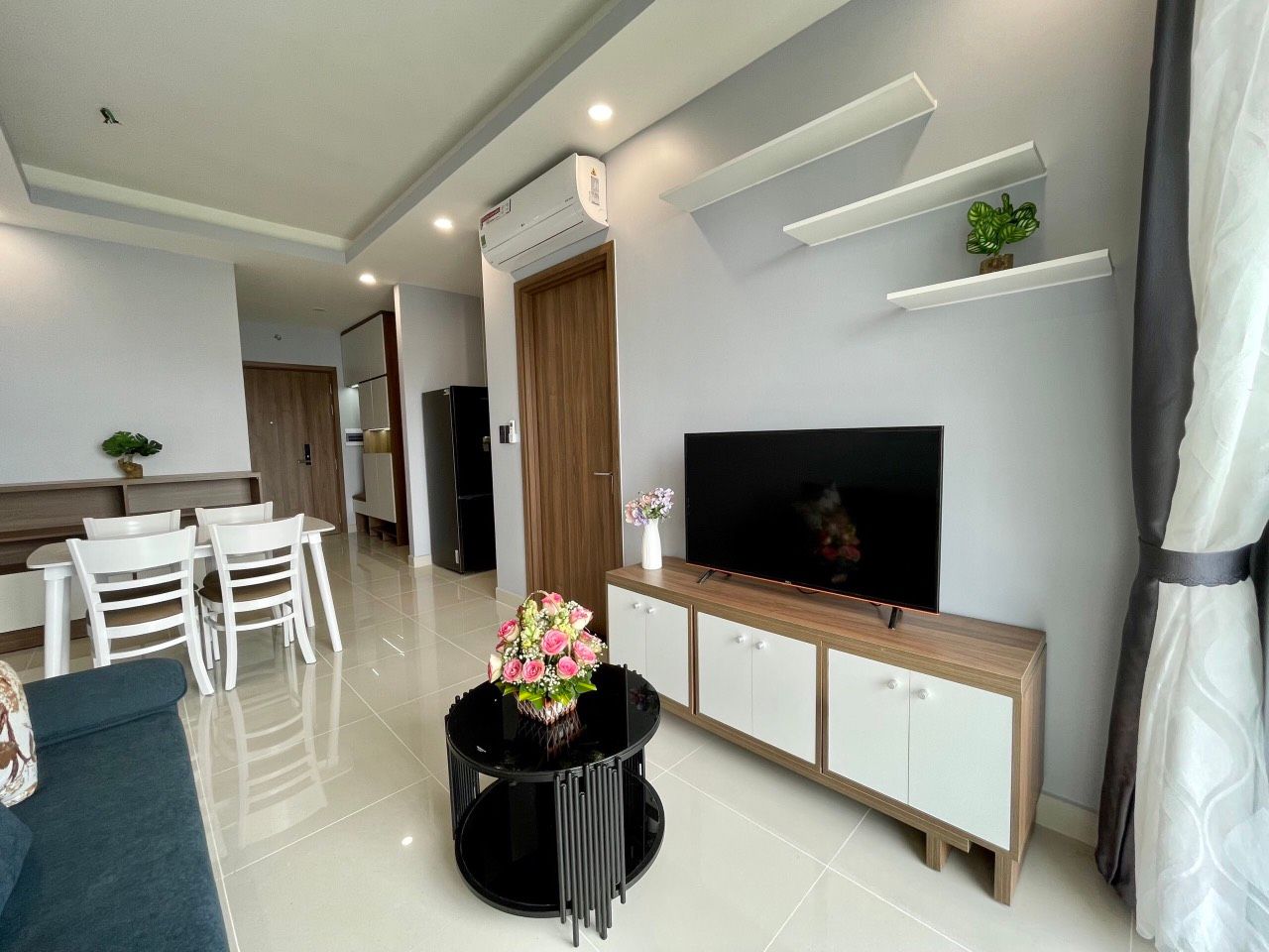 Bán Q7 Riverside 1PN 1WC 53m2 2.3tỷ, nhiều căn có thể đi coi 1 lần 0948 395 ***