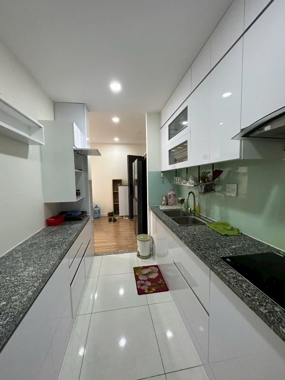 Bán căn hộ chung cư Hà Đô Centrosa, quận 10. DT: 106m2, 2PN + 1 giá 8.5 tỷ. LH: 0901 319 ***