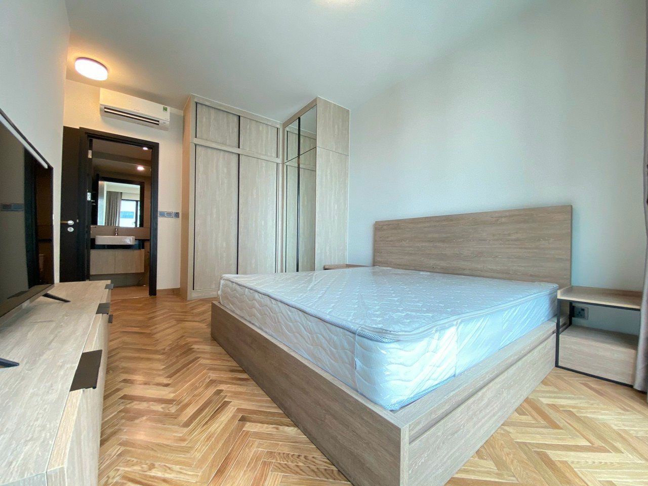 Bán căn hộ Duplex Feliz En Vista, 3 phòng ngủ, giá 13 tỷ