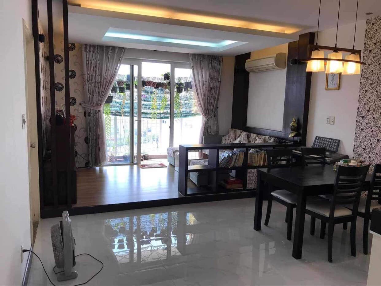 Bán căn hộ Carina Plaza 86m2, lô C, 2 phòng 2WC, có nội thất có sổ hồng. LH: 0907 383 ***