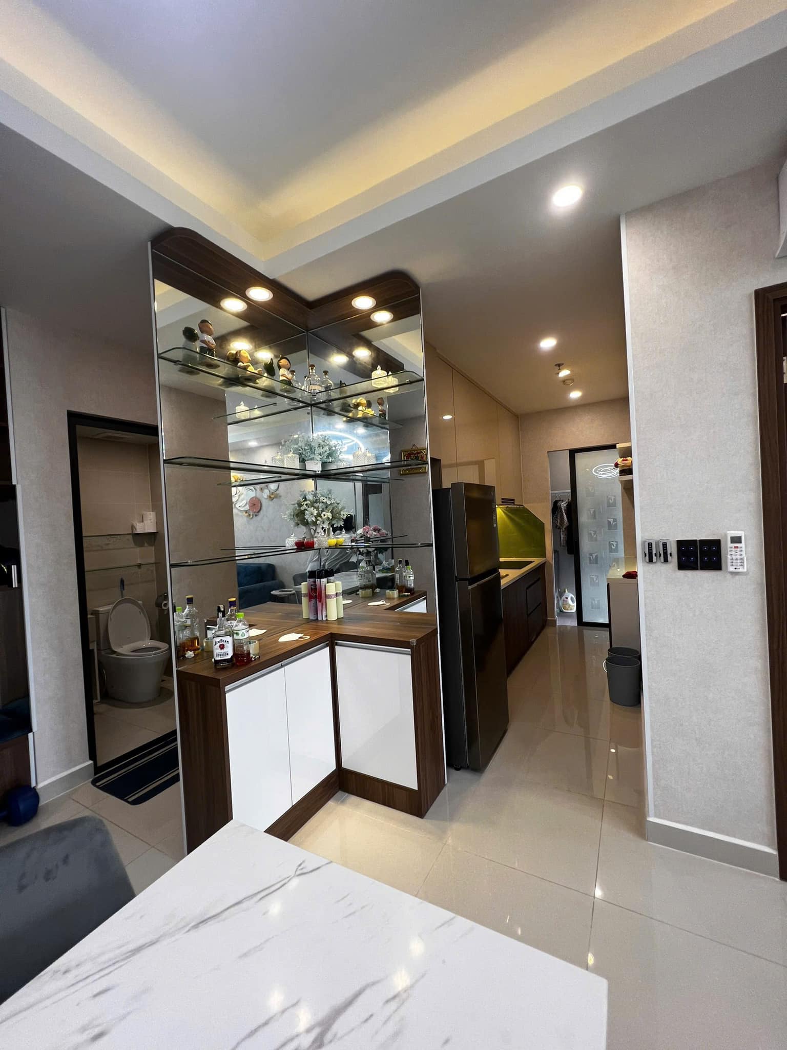 Bán penthouse Conic Riverside, Quận 8. DT: 141m2 có sân vườn, 4PN-2WC. Giá: 4,4 tỷ