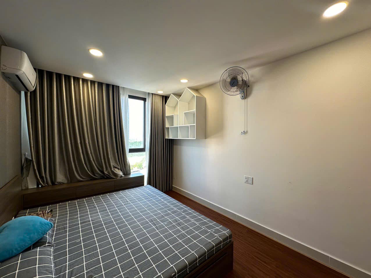 Bán căn hộ chung cư Seaview Vũng Tàu 1PN giá 1tỷ5. LH 0929 968 ***