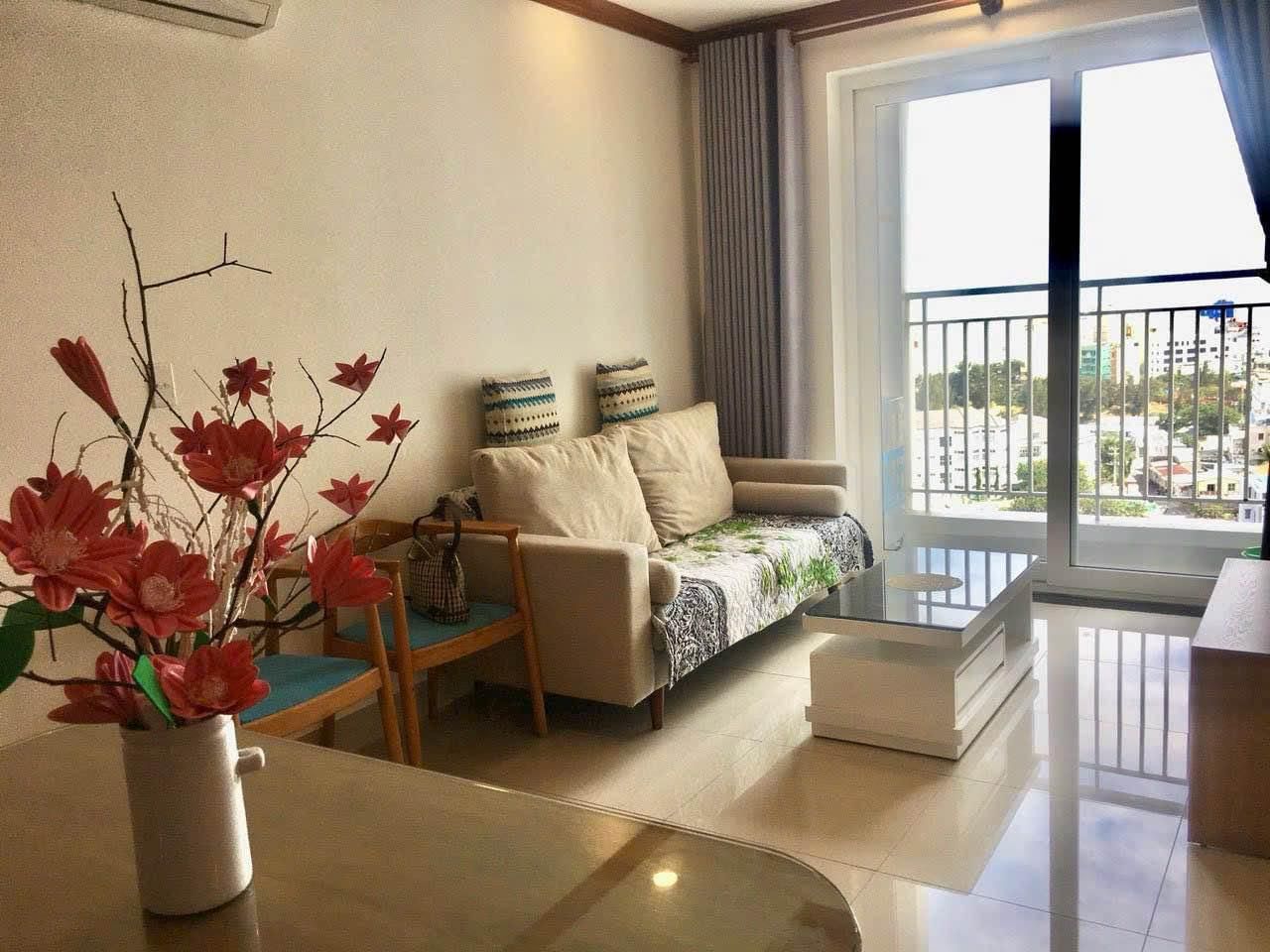 Bán căn hộ chung cư Seaview Vũng Tàu 1PN 1wc view biển giá rẻ 1.550tỷ. Lh 0902 674 *** Ms. Thảo