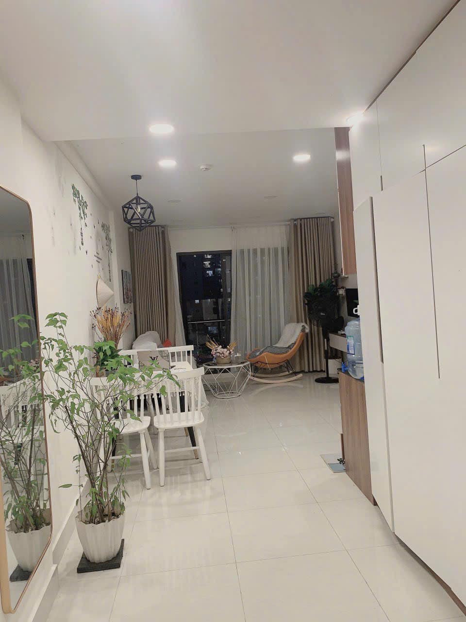 Cần bán Gateway 79m2 2pn 2wc nhà trống, view biển vị trí đẹp. Giá 2,9 tỷ. LH: Ms. Thuỳ 0941 378 ***