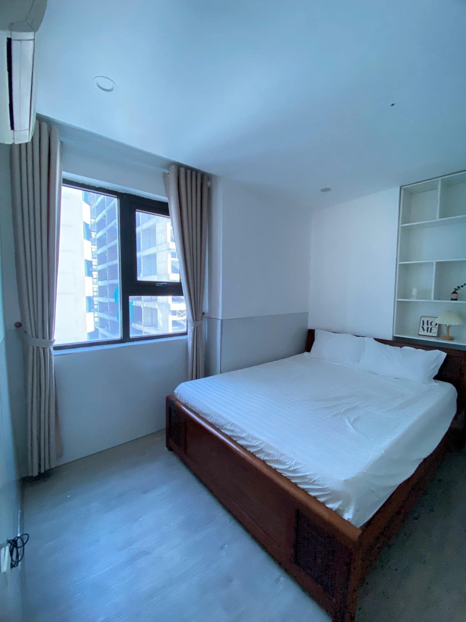 CẦN BÁN GẤP CĂN HỘ MẶT BIỂN MỸ KHÊ MƯỜNG THANH GIÁ RẺ- ĐANG CHO THUÊ 15TR/THÁNG- BÀN GIAO NỘI THẤT