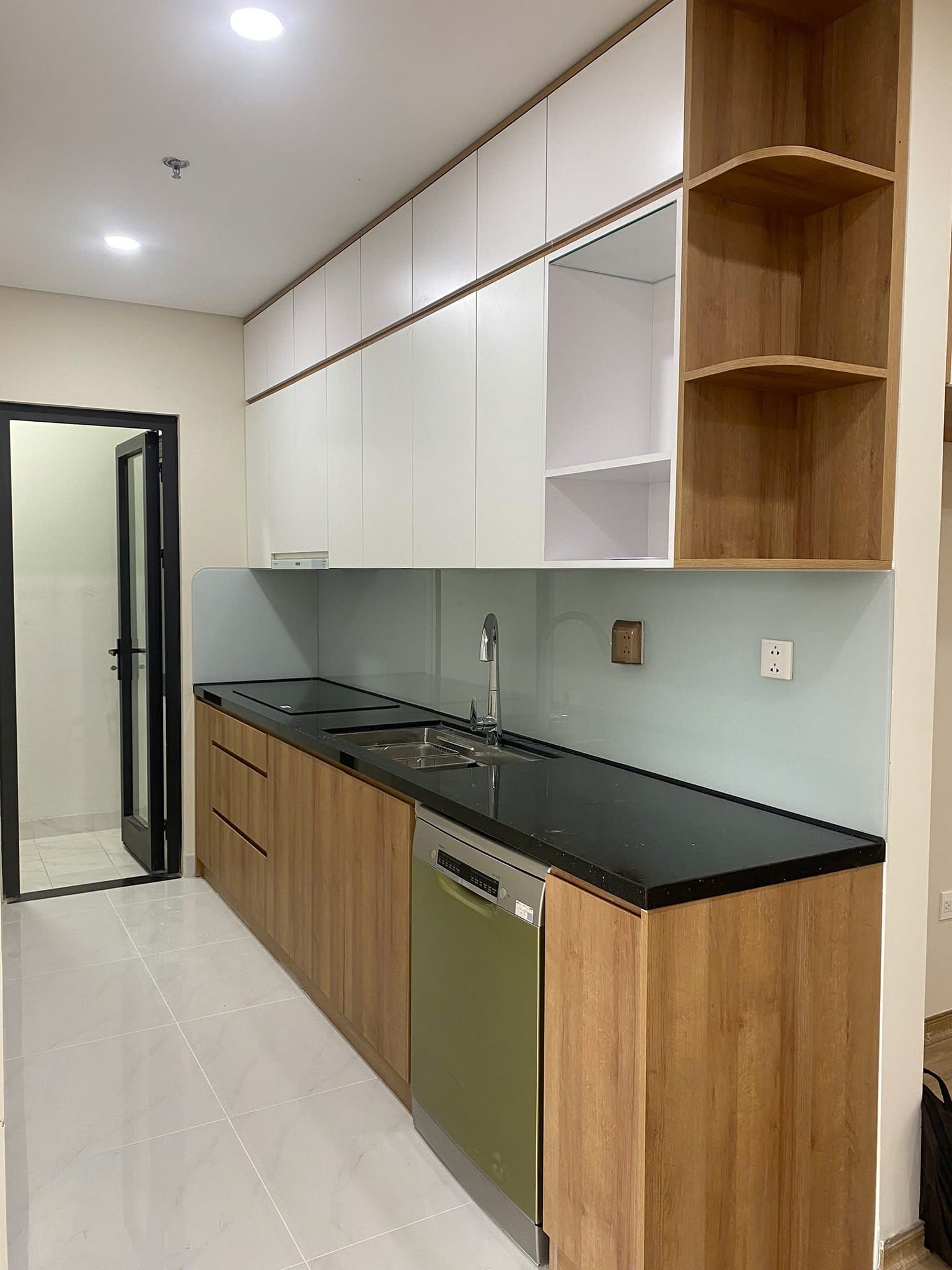 Cho thuê căn hộ Mường Thanh biển Đà Nẵng, liên hệ 0906 565 ***