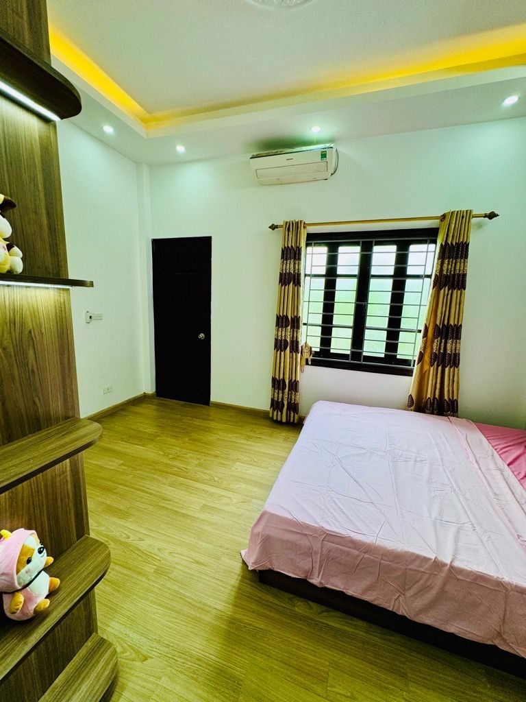 Bán căn hộ CC Hồng Hà Tower, giá chỉ 3, xx tỷ - 62.5m2, 2PN 2WC tại Thịnh Liệt, Hoàng Mai, Hà Nội