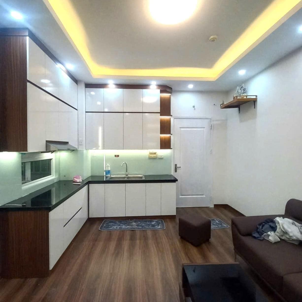 Bán nhanh căn 3PN 2WC giá 5,2tỷ, sổ đỏ cầm tay, chung cư Smile Building full nội thất