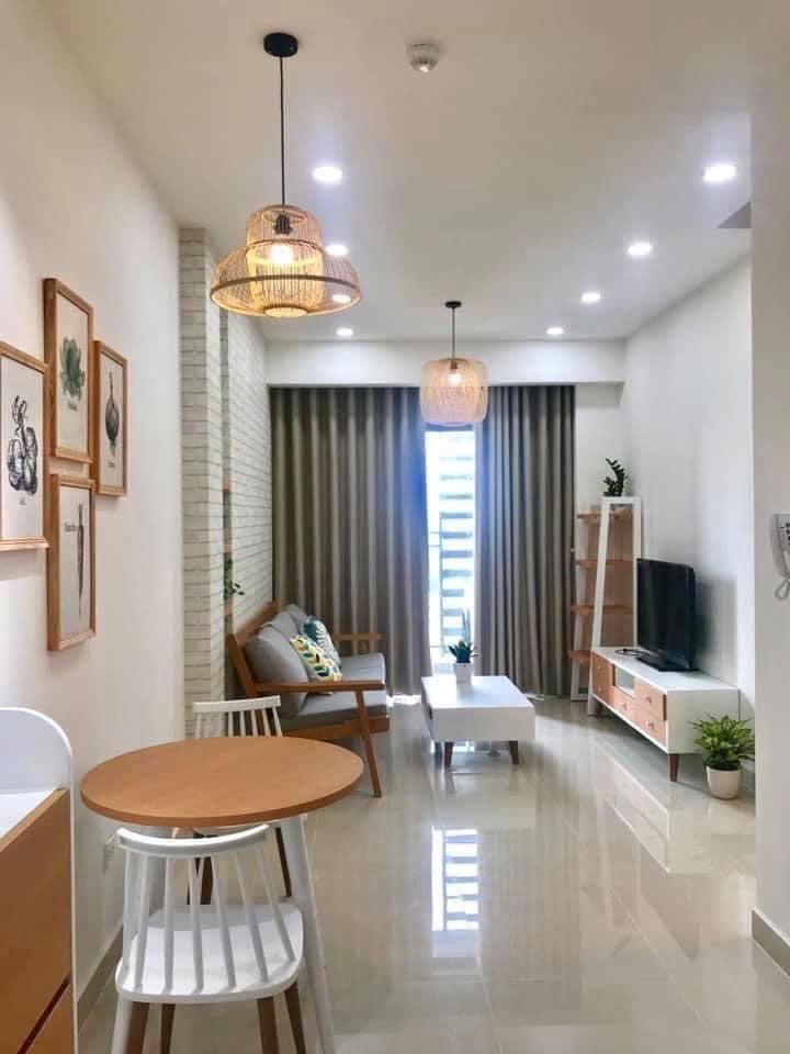 Chuyên bán Duplex Penhouse Precia 6.2 tỷ 101M2 có sân vườn liên hệ xem nhà ngay ạ:0968 601 ***