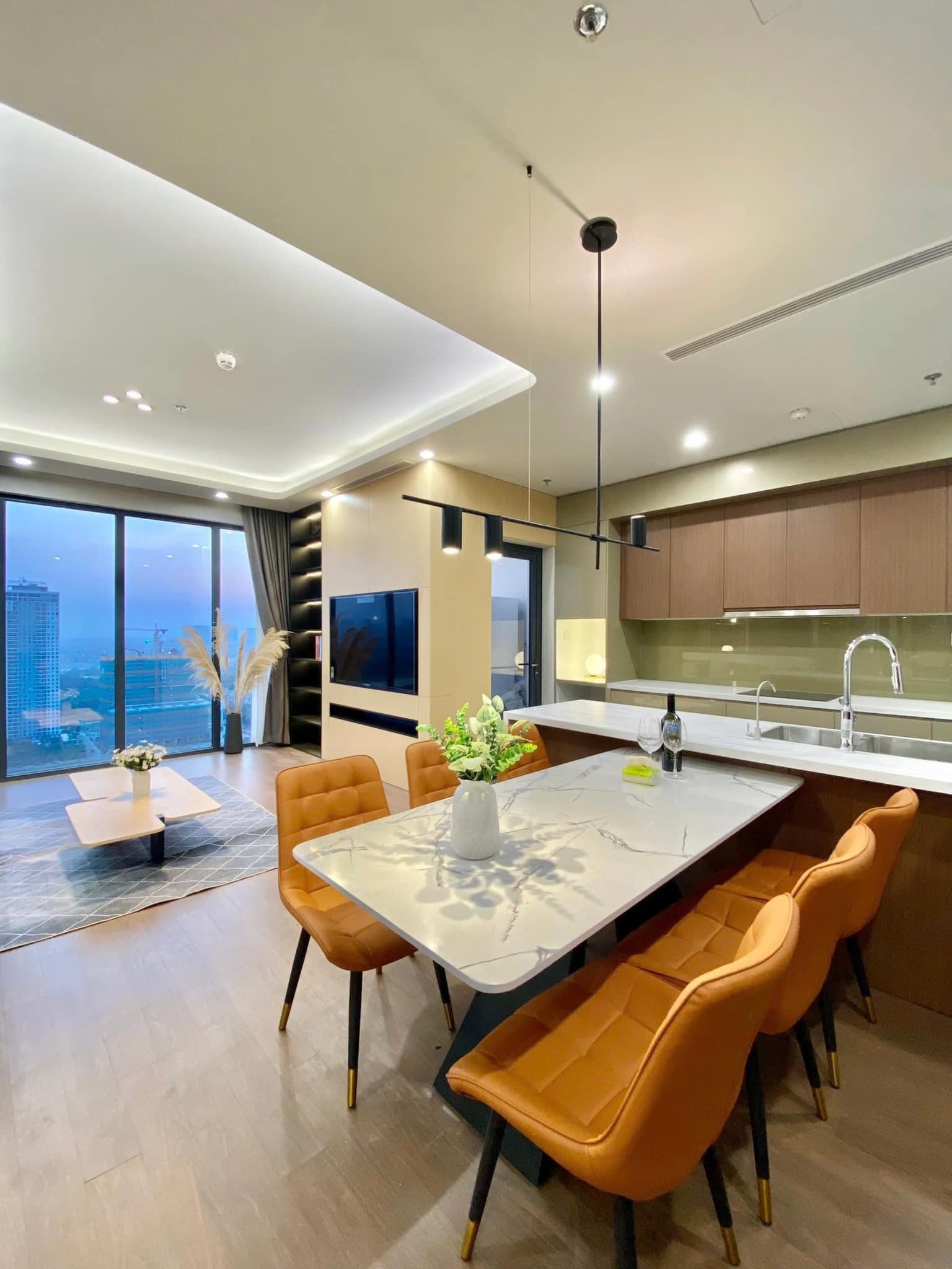 Hiếm! Cho thuê chung cư Chelsea Residences. 110m2 - 3 ngủ - Đồ cơ bản. 19 triệu. 0971 337 ***