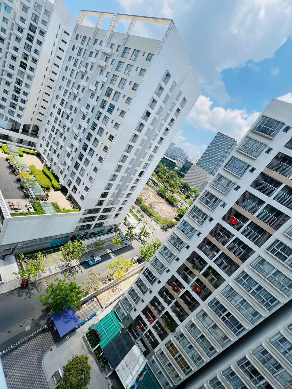 Cần bán nhanh căn hộ Scenic valley, pmh, q7, dt 77m2, 2pn nội thất đẹp, giá chỉ 6,4 tỷ 