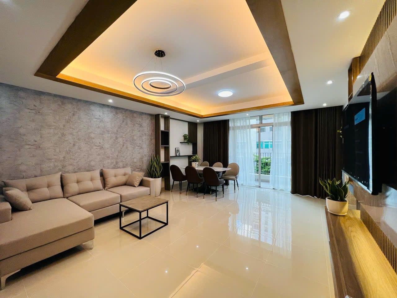 Cần cho thuê căn hộ Star Hill, PMH, Q7, 3PN nhà bao đẹp, giá chỉ 32 triệu 