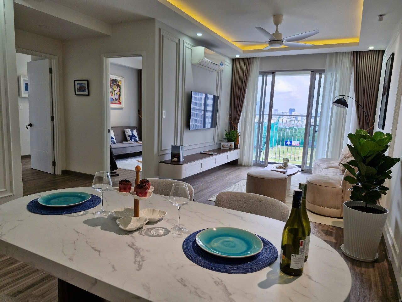 Cần bán nhanh căn hộ nhà mới Scenic valley 1, PMH, Q7 , 110m2, 3PN , nội thất đẹp, giá chỉ 9,8 tỷ 