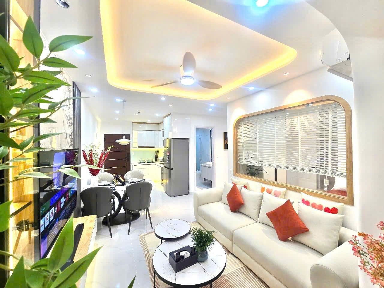 Cần bán nhanh căn hộ sky garden 3, PMH, Q7, 71m2, 3PN nhà mới đẹp, giá chỉ 5,4 tỷ 