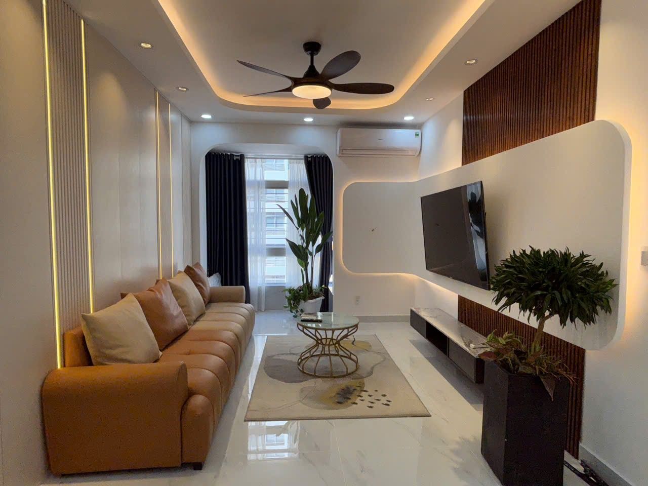 Cần bán nhanh căn hộ sky garden 2, PMH, Q7, 89m2, nhà mới 100/100, giá chỉ 6,1 tỷ 