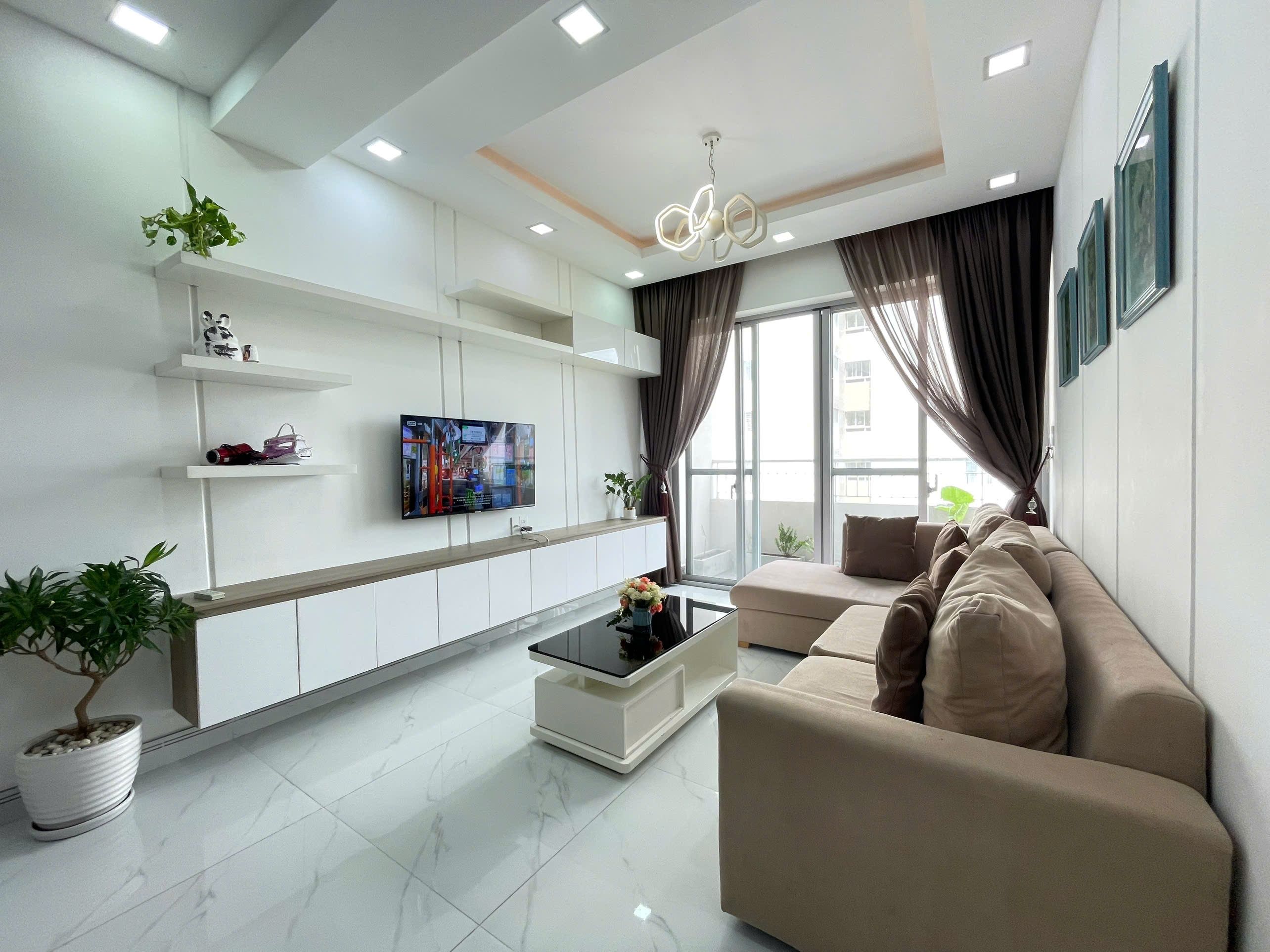 Cần bán nhanh căn hộ Scenic valley1, PMH, Q7, DT 124m2, 3PN nhà đẹp, giá chỉ 11 tỷ 