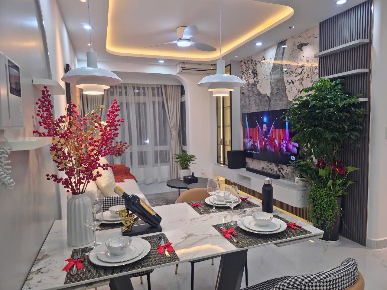 Cần bán nhanh căn hộ sky garden 3, PMH, Q7 nhà mới đẹp,3 PN, full nội thất, giá chỉ 6,1 tỷ 