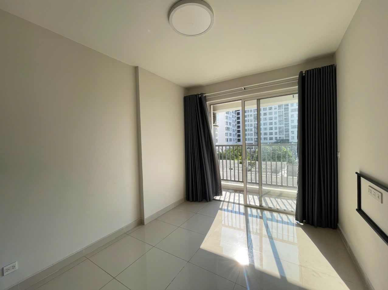📣Cho thuê căn hộ Orchard Parkview Hồng Hà, 3Pn2Wc Nội Thất Cơ Bản 18Tr, Ở Ngay Tel 0942811343 Tony