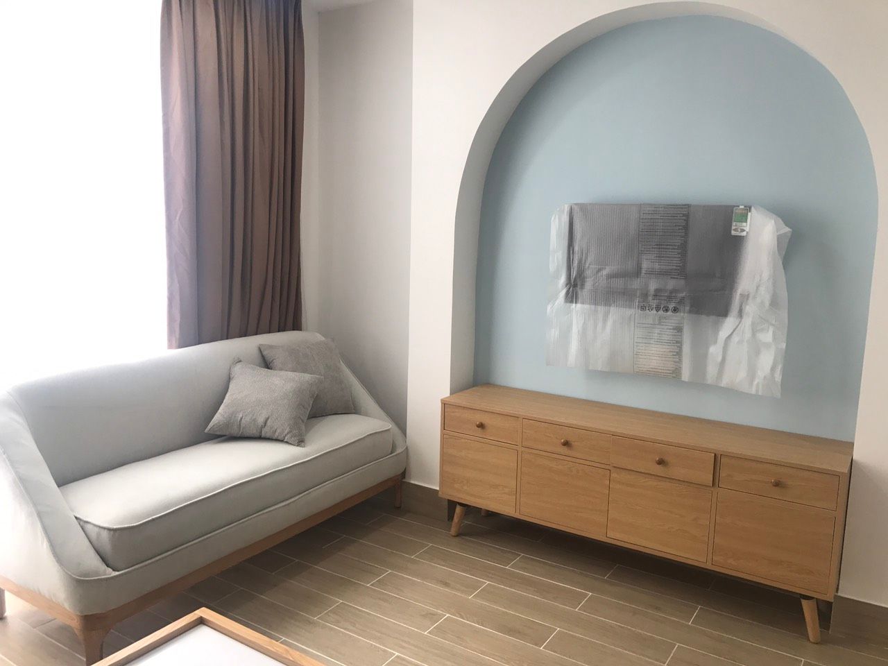 Cho thuê căn hộ Studio nội thất cực đẹp hẻm 904 Nguyễn Kiệm 7.5 Triệu Tel 0942811343 Tony Real