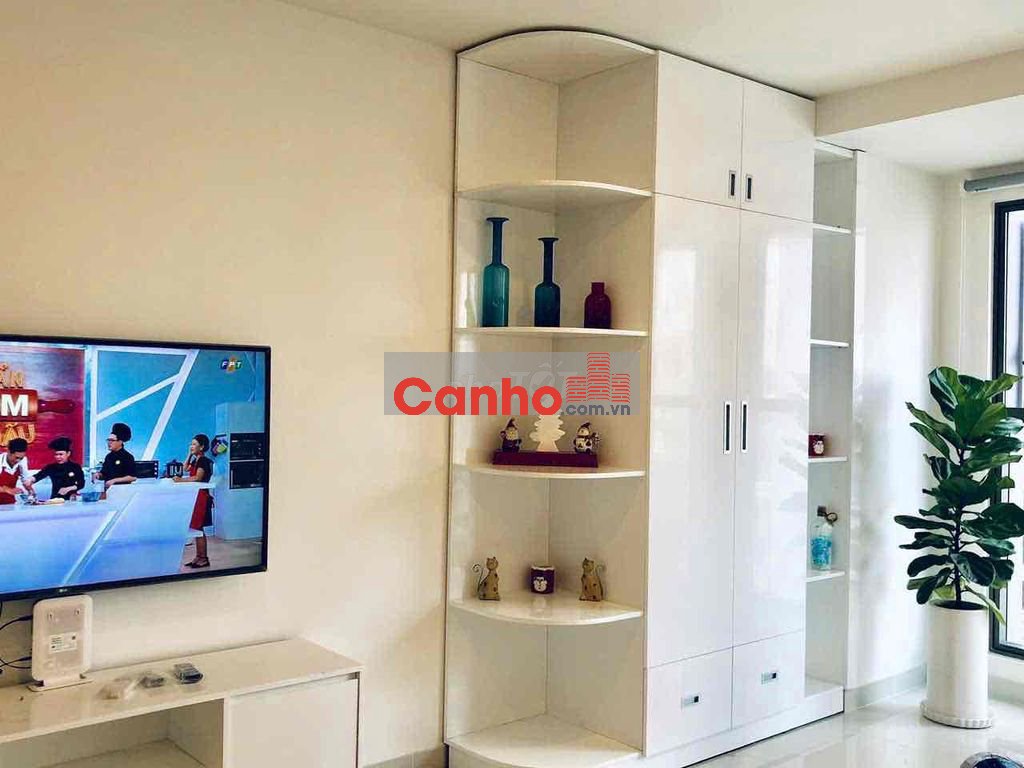 Căn hộ studio đầy đủ nội thất Saigon Royal