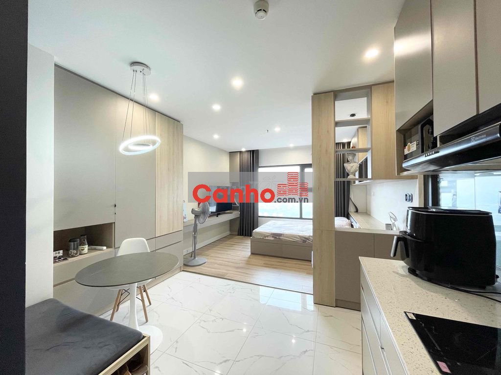 Chính chủ bán căn Studio 34m3 Full nt Vinhomes Grand Park Quận 9
