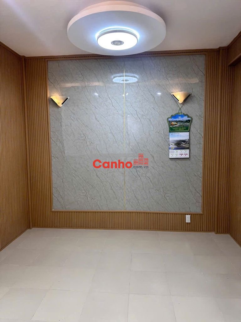 Bán tầng trệt chung cư Ngô Quyền 2,3 tỷ nhà mới sổ hồng riêng sang tên