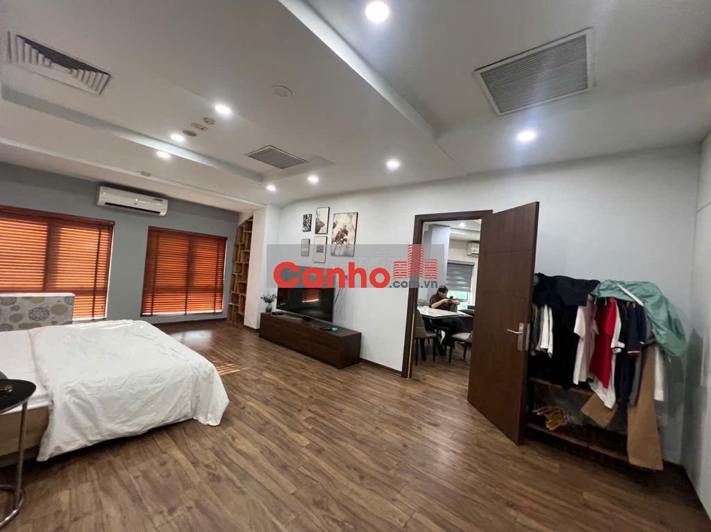 Bán căn hộ chung cư CT5-DN3 phố Trần Hữu Dực 123m2 tầng cao