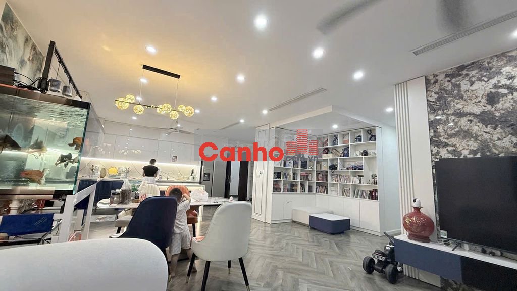 Căn hộ 155m2, 3PN, 3VSm đầy đủ nội thất, tòa HPC Hà Đông