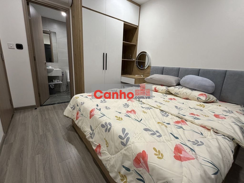 Bán căn hộ vinhomes grand park 2PN đầy đủ nội thất 3,6tỷ