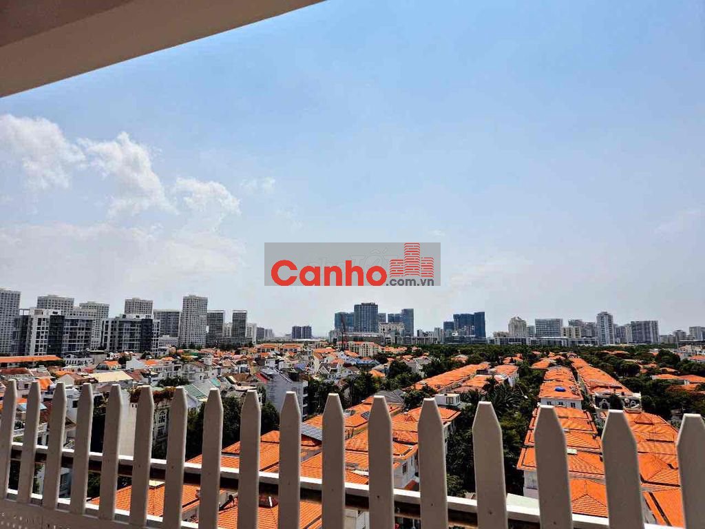 Bán căn hộ Phú Mỹ Hưng 110m2 view villa có ô xe giá 12 tỷ có sổ