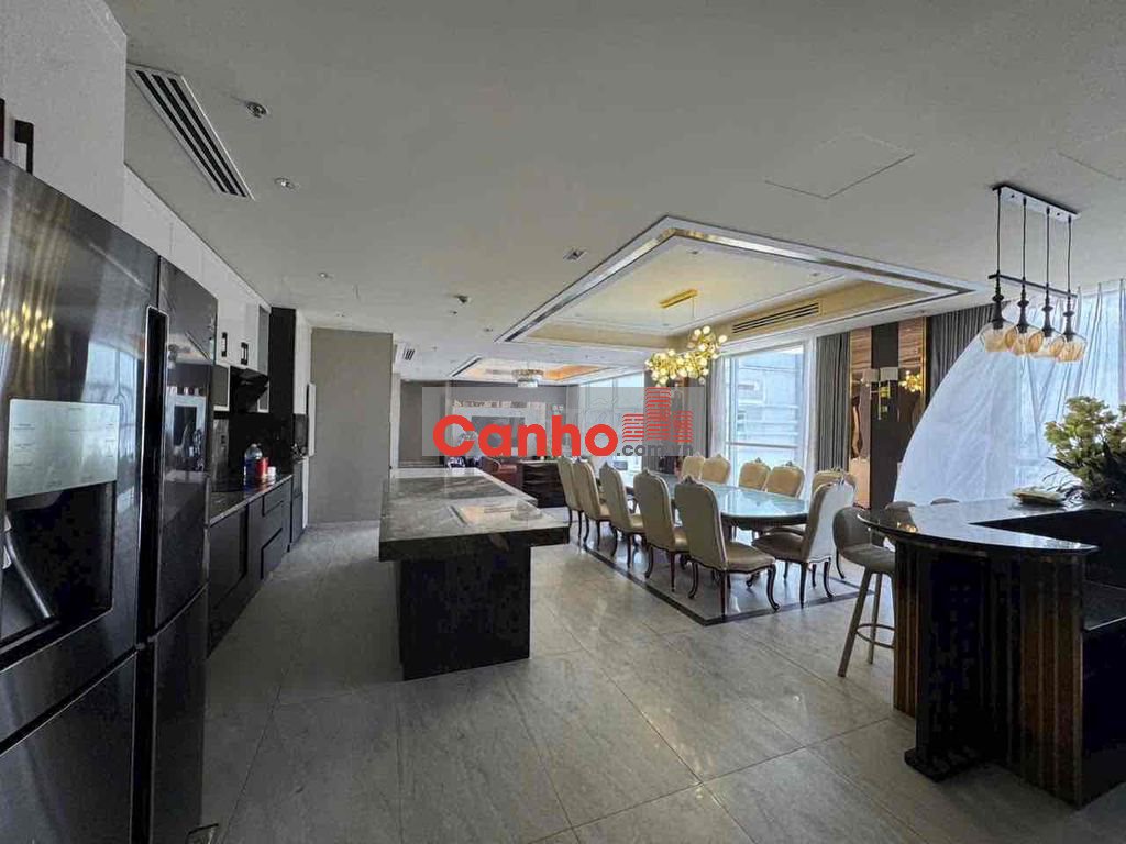 siêu phẩm Penhouse Sunrise city Q.7 324m2, 4pn, 4wc *** cần bán