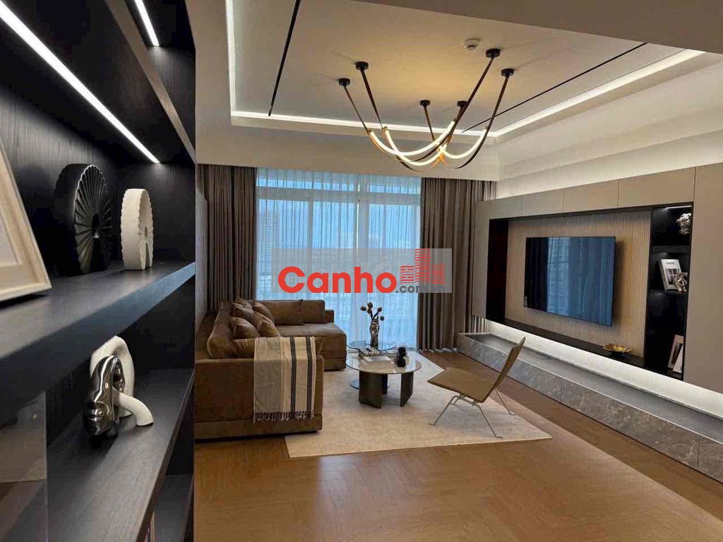 Bán căn hộ Phú Mỹ Hưng 140m2 lầu cao 3pn nhà đẹp giá 16 tỷ