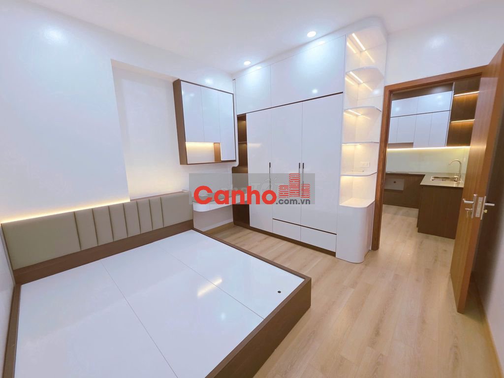 Chính chủ bán gấp căn 3 ngủ 80m full nội thất tại CT2 KĐT Trung Văn