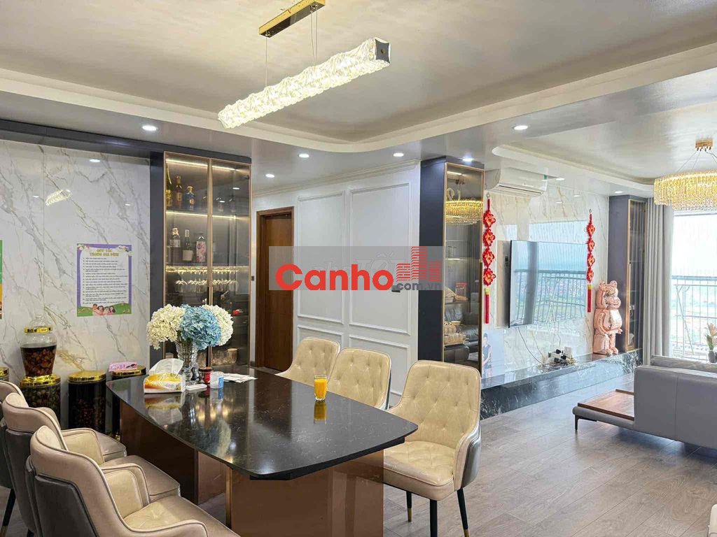 gia đình đổi căn to hơn nên bán chung cư