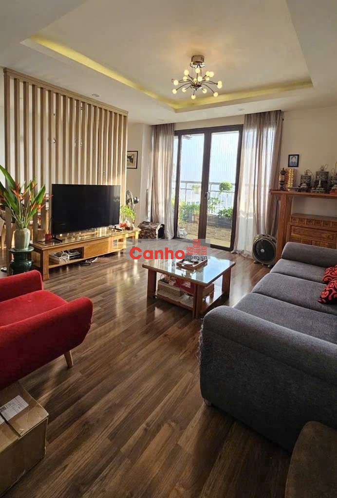 Hơn 8 tỷ - 💎 Chung cư Hòa Phát, phố Vọng, view Đại học Kinh tế, 91m²