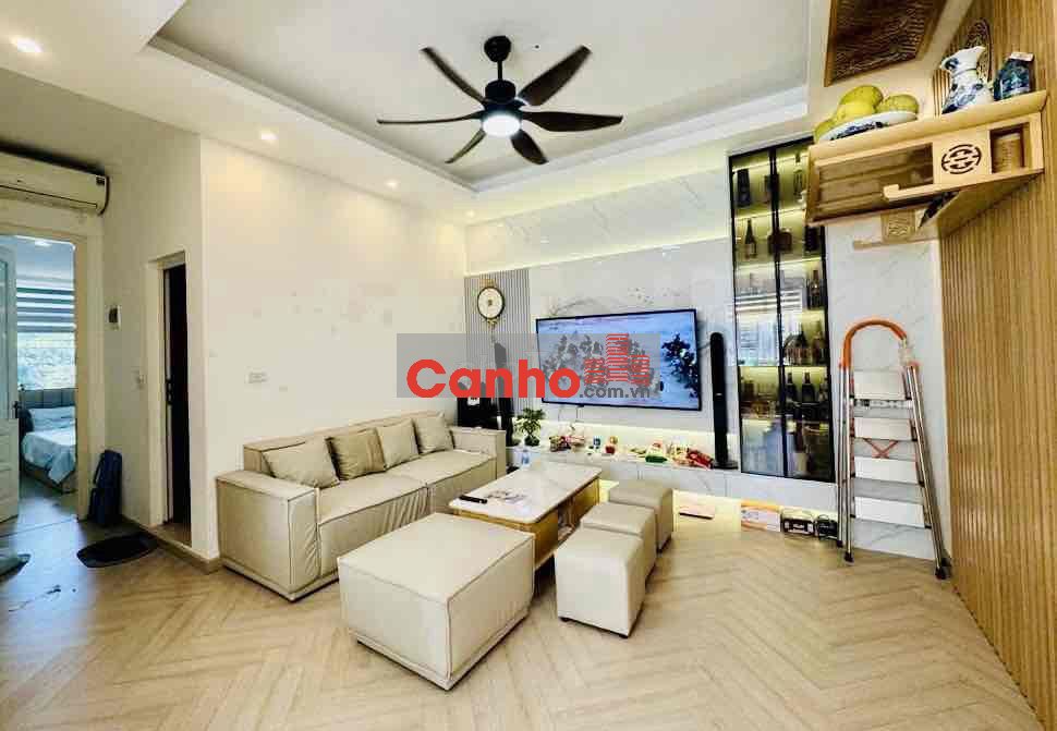 Căn hộ 2pn đường Trần Quý Kiên, Cầu Giấy, nhỉnh 6 tỷ
