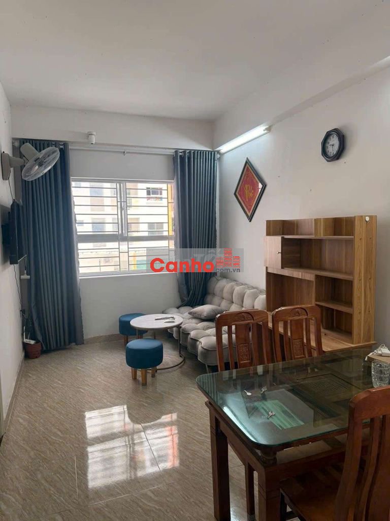 Bán chung cư Hoàng Quân