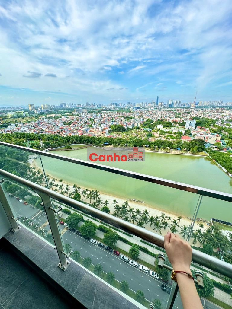 Bán Căn 2N2VS full đồ, phân khu cao cấp. giá chỉ 5,5 tỷ