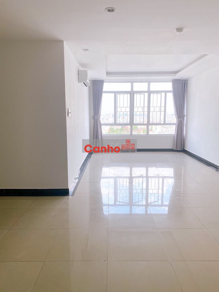 Bán gấp căn hộ Giai Việt 150m2 3Phong 3WC có Sổ Hồng 5Tỷ850