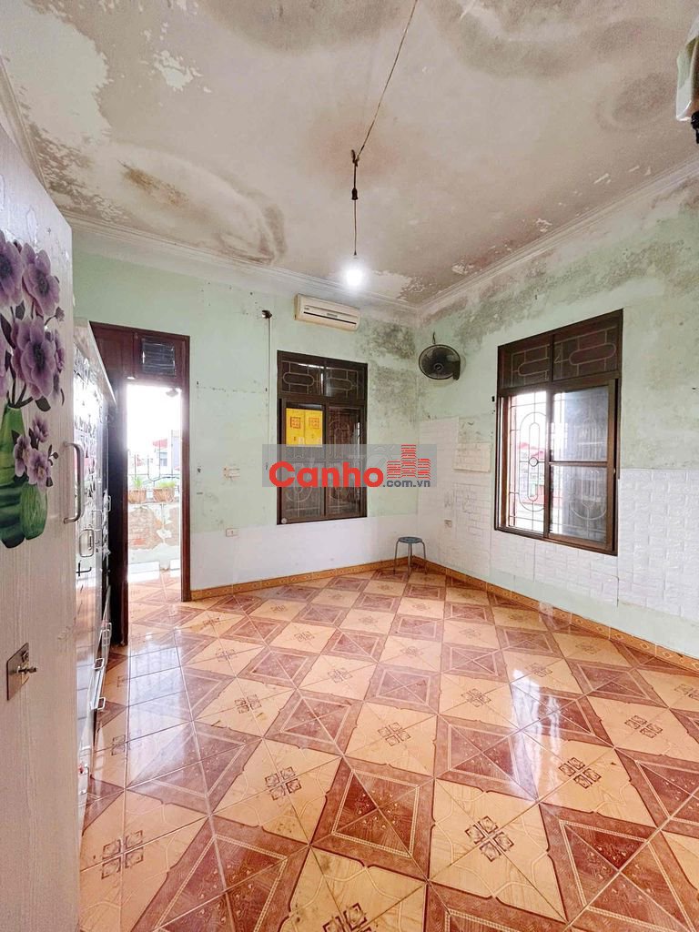 Tôi Bán căn Tập thể Cổ Nhuế , 55m hơn 2 tỷ , Ô tô đỗ cửa