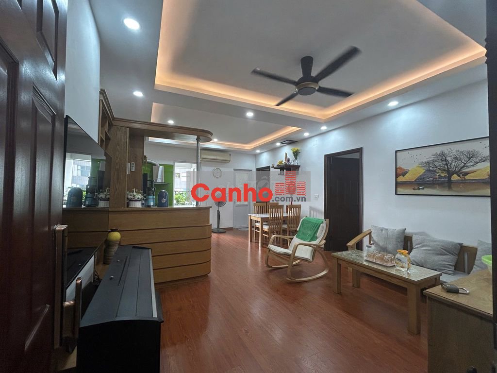 Bán căn góc 2 ngủ 72m2 chung cư VP3 Linh Đàm