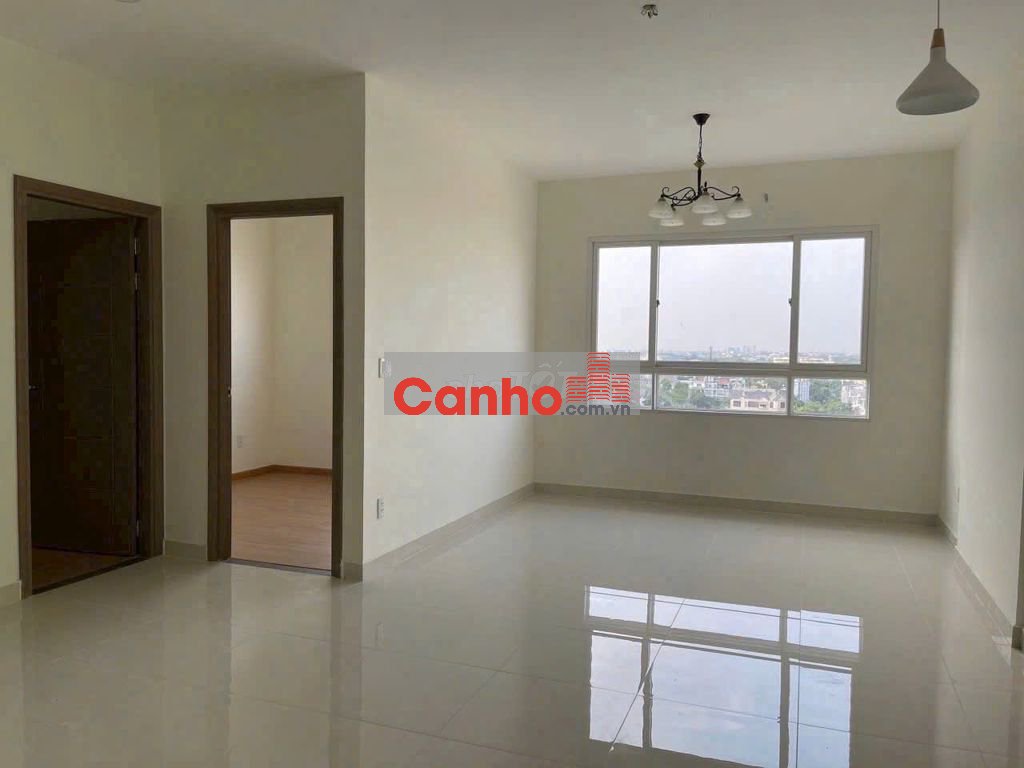 Chính Chủ Bán Căn 68 m2 (2PN 2 WC) - 2,38 Tỷ (Green Town)