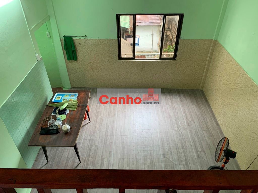 Chung cư cổ tại Bến Xe Chợ Lớn thuận tiện kinh doanh và sinh sống